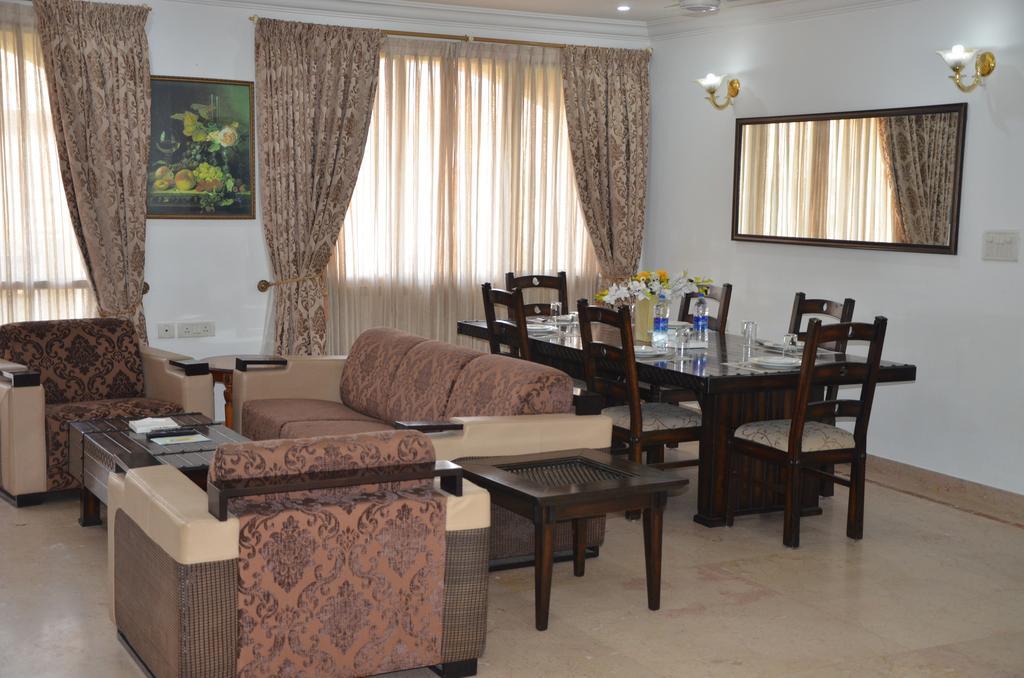 Ibc Hotels & Resorts Pvt. Ltd. 벵갈루루 외부 사진